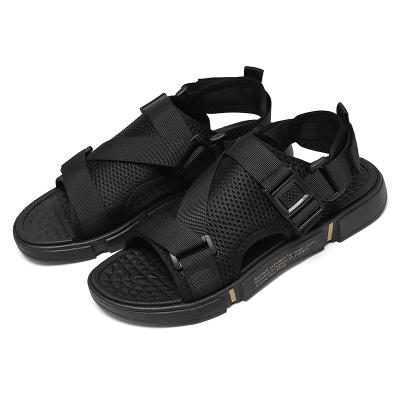 China 2021 New Design Popular Style Anti-slippery Summer Beach Shoes Slippers Leather Trim Sandals For Men for sale