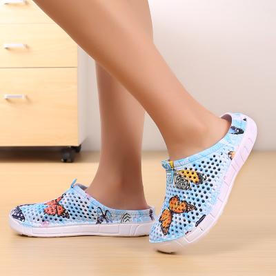 China 2021 Round Women Beach Sandals Breathable Women Casual Flip Flops Shoes Home Shoes Valentine Slippers Summer Slip On For Women for sale