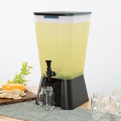 China Wholesale Commercial Plastic PC Juice Drink Storage Beverage Dispenser Clear Beverage Dispenser PP for sale