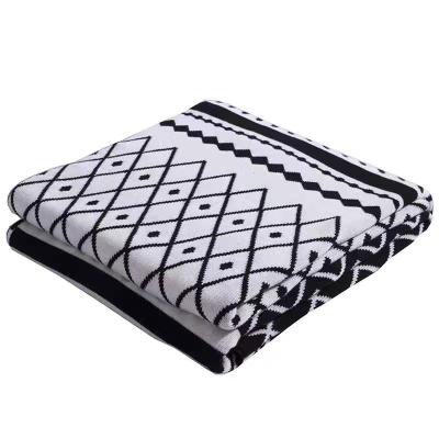 China 2021hot sale PORTABLE the latest fashion easy care decorative couch throw cover for sale