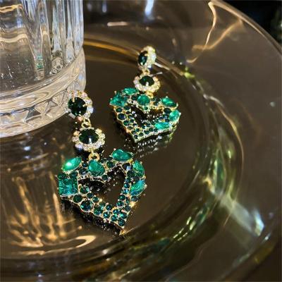 China Vintage New Fashion Green Rhinestone Crystals Love Earrings For Women 2022 Trendy Round Gemstone Heart Drop Earrings For Wedding for sale