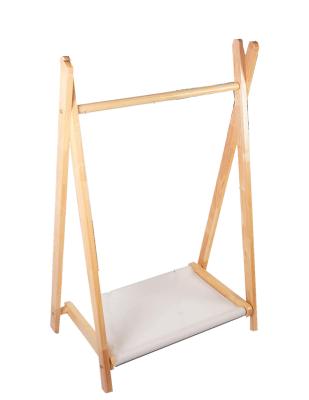 China Sustainable Wooden Dog Clothes Rack Children's Clothes Rack Suitable For Baby Dog And Cat Clothes for sale