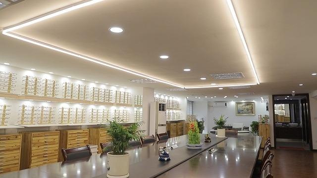 Verified China supplier - Wenzhou Xingyun Optics Co., Ltd.