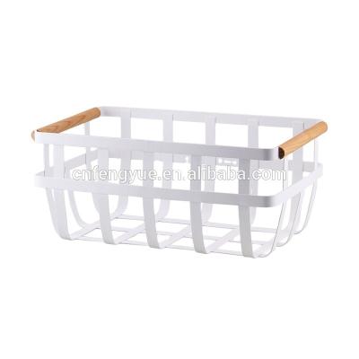 China Sustainable Wholesale Custom Kitchen Metal Wire Storage Baskets for sale