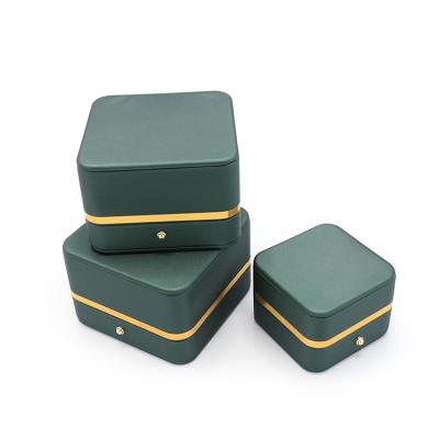 China PU Leather Jewelry Packaging Box Set Travel Portable Box With Edge Gold Custom Logo Luxury Ring Box for sale