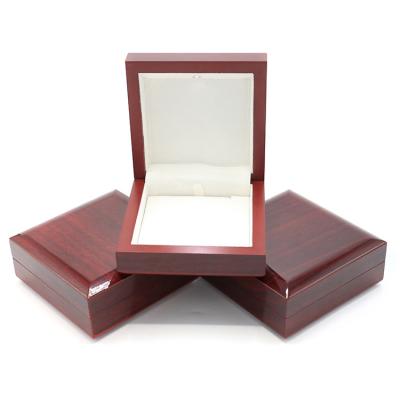 China MDF+Velvet Luxury Factory Wholesale Custom Wooden Jewelry Box Ring Box Wooden Jewelry Box Packaging for sale