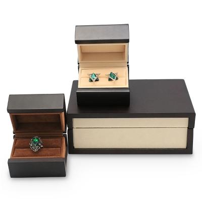 China Factory direct supply dark wood custom wood ring box wooden jewelry box for sale