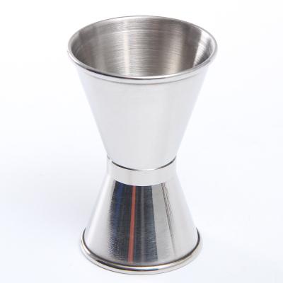 China Wine Measuring Device Rolled Edge Bartender Measuring Cup Stainless Steel Double Headed Bar Ounce Measuring Cup for sale