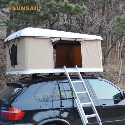 China Sunsail Car Roof Top Tent Camouflage/Field Game Style Designed In for Off-Roading for sale