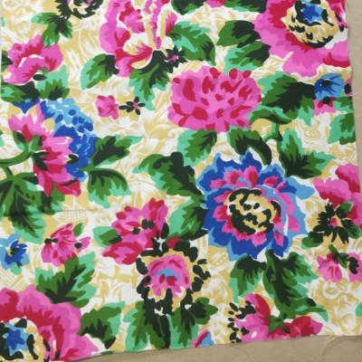 China Breathable 100% Polyester Dye Printing Bedset Fabric for sale