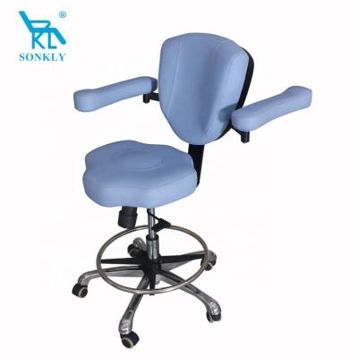 China Beautiful appearance sonkly brand hospital clinic dentist operator dental doctor stool microscope stool chair for sale