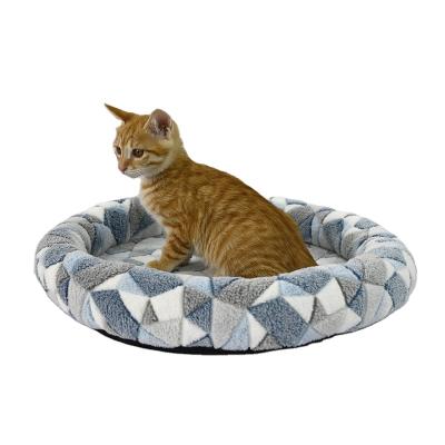 China New Design Breathable Deep Sleep Four Seasons Custom Comfortable Kennel Cat Bed Pet Beds for sale