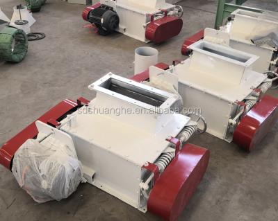 China Factory Double Chicken Feeder Roll Grinder and Mixer Feed Grain Roll Grinder for Chicks for sale