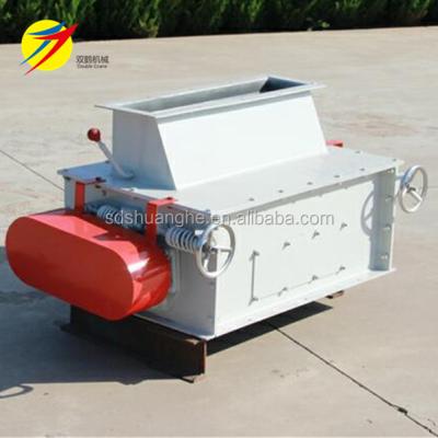 China Factory Animal Feed Pellet Crusher Machine Roller Crusher Price for sale