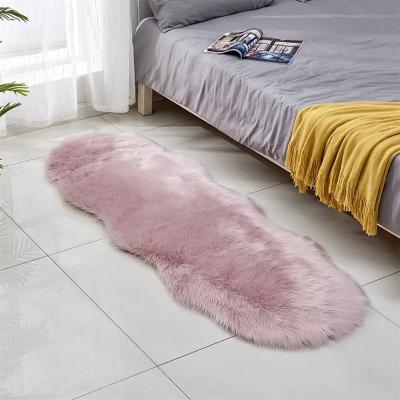 China Washable Super Soft Fluffy Carpet Sofa Bedside Fur Area Rug Faux Fur Sheepskin Area Rugs Bedroom Floor Living Room Cushion Plush Rug for sale