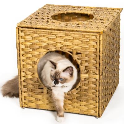 China Washable and water-resistant Factory Wholesale Hand Woven Simple Square Cat Bed KD Design Rattan Pet Houses for sale