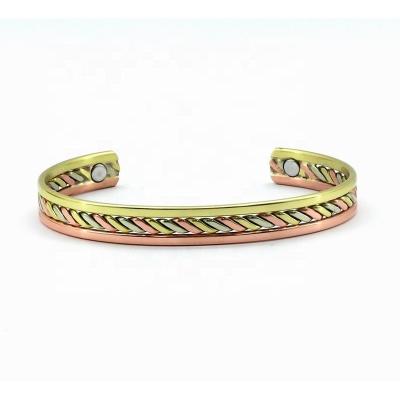 China Winfavour Environmental Friendly Magnetic Jewelry Braided Chain Design Bangle Luxury Copper Bracelet for sale