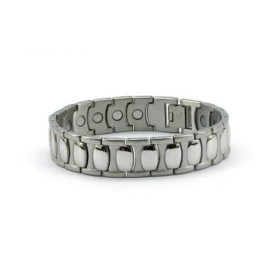 China Winfavour Top Quality Environment Friendly North Polarity To Skin Mens Bracelets Silver Stainless Steel for sale