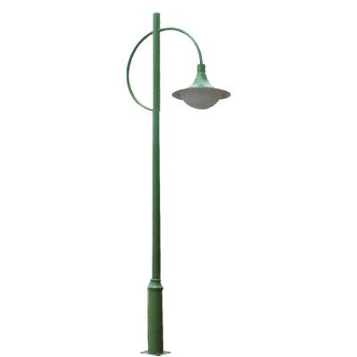 China Newest Iron Cheap Outdoor Solar Garden Light With Antique Street Light Poles for sale