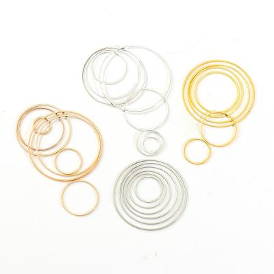 China 30PCS/BAG Viable DIY Opens Gold Wedding Macrame Metal Steel Rings Circles Garland Jewelry Set for sale