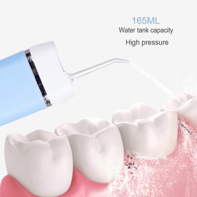 China 15-20 days can be used on one charge. Wireless Dental Water Flosser Electric Battery Operated Water Flosser IPX7 Waterproof Portable Whitening Oral Irrigator for sale