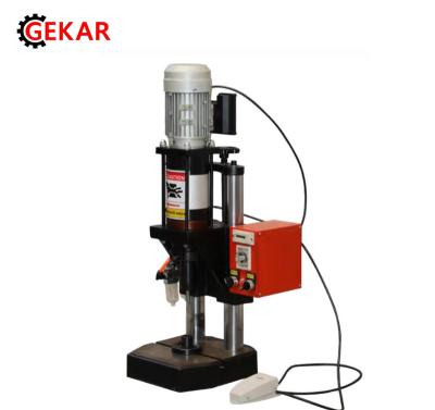 China Single Rivet Riveting Riveting Tool Pneumatic Nut Hydraulic Blind Rivet Fastening Machine for sale