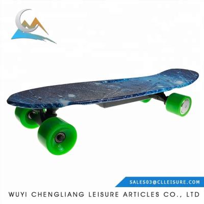 China Maple Platform 15KM Depends On Driving Compact Low Price China Made Cheap Electric Skateboard for sale