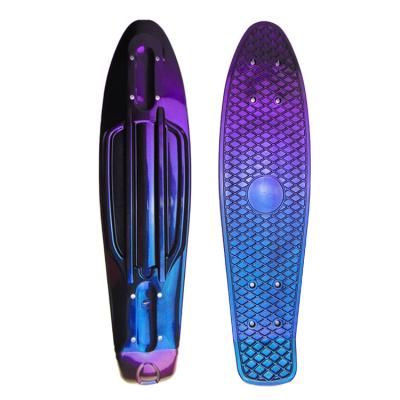 China Child 27 Inch LED Flashing Light Mini Skateboard Nickel Cruiser Plastic Skateboard With Optional Colors for sale