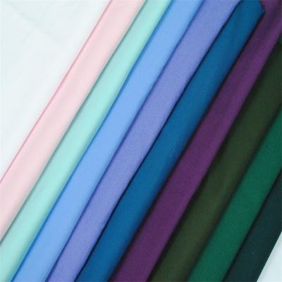 China Wholesale Antistatic Polyester And Cotton Fabric For Hospital And School Comfortable Combed Cotton Woven Fabric Roll for sale