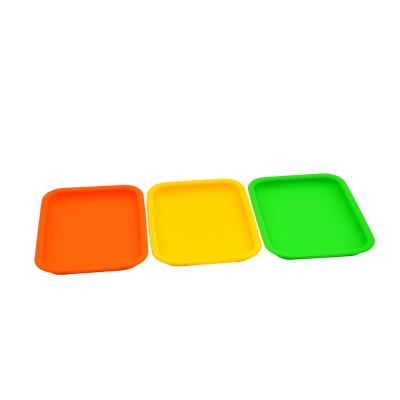 China Custom Cheap Rolling Trays Silicone Smoking Rolling Tray For Sold Color Silicone Serving Paper Smoking Tray for sale