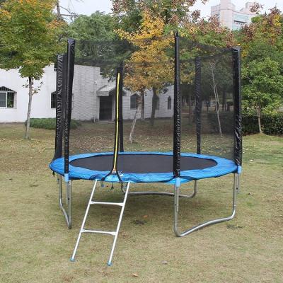 China PVC Outdoor Kids Safe Net Elastic Bed Trampoline Park With Ladder for sale