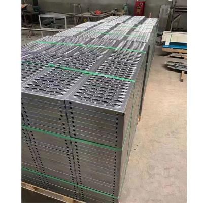 China Factory Flooring Aluminum Diamond Plank Punched Safety Grating Non Slip Metal Grating for sale