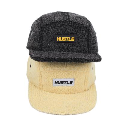 China Custom Woven Hot Label COMMON COMMON Logo Hat Boa Fleece Hat 5 Panel Camp Hats for sale