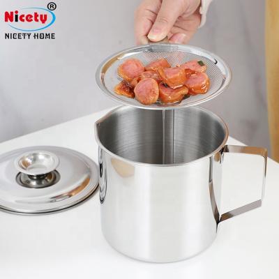 China New Design Sustainable Self Oil Control Metal With Strainer Stainless Steel Filter Cup for sale