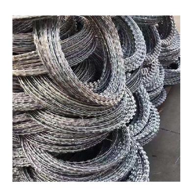 China Large Hot Dipped Galvanized Concertina Barbed Wire Protective Stainless Steel Razor Blade Mesh Fence for sale