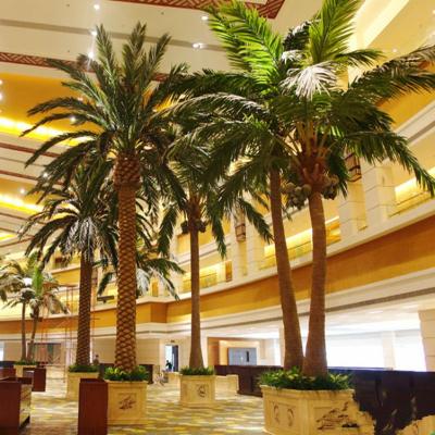 China China Supplier Tropical Artificial Date Palm Tree for Garden Decoration for sale