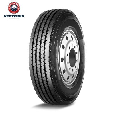 China High Quality Natural Rubber Truck Tire 10r 22.5 Radial Truck Tire for sale