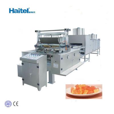 China Function Gummy Candy Machine Jelly Bear Love Heart Candy Producing Machine for sale