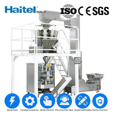 China 380v Automatic Vertical Weighing Potato Chips Candy Packing Machine For Food for sale