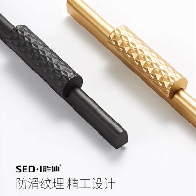 China Modern Modern Design Cheap Brushed Brass and matte black kitchen door handles Kitchen Cabinet Furniture Pull Handles for sale