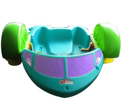 China Water Pool Water Park Children Play Small Paddle Boats for sale