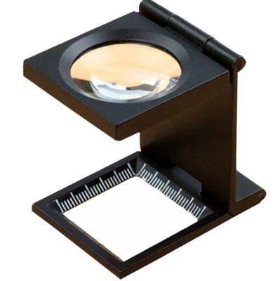 China Reading 10X Metal Cloth Magnifier with LED Light for sale