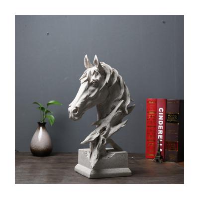 China Creative Retro American Europe Country American Craft Horse Head Decoration Home Accessories Living Room TV Cabinet Bar Porch Decoration for sale