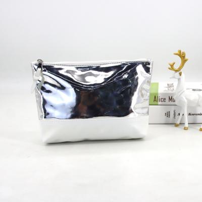 China Fashion Silver Patent Leather Cosmetics Bag Mirror PU Makeup Bag Zipper Customized Design for sale