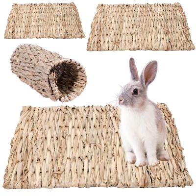 China Breathable Foldable Woven Grass Handmade Pet Rabbit Hamster Guinea Pig Cage Bed House Pad Nests House Chew Toy for sale