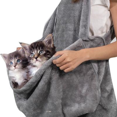 China Manufacturer Wholesale Coral Fleece Holding Apron Cats Small Breathable Sleeping Bag Pet Carrier Bag Pet Carrier for sale