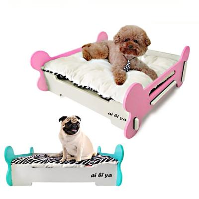 China New Design Breathable Quality Durable Detachable Bone Shaped Large Dog Bed Luxury Wooden Pet Bed for sale