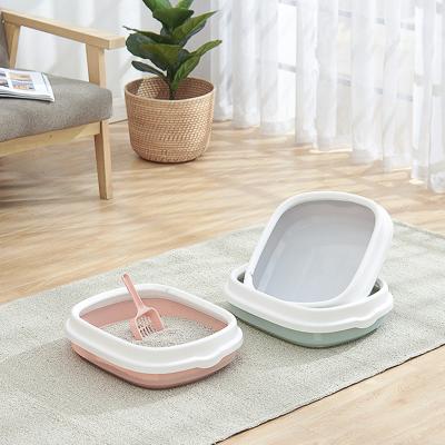 China Modern Sustainable Plastic Cat Litter Box With Free Scoop Cat Litter Box Semi-Automatic Toilet Scoop Included Scoop for sale