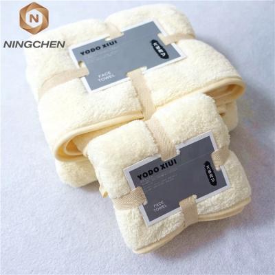 China 2018 Hot Selling Compressed China 80 Polyester 20 Polyamide Microfiber Towel Printed Coral Fleece Cloth Kitchen Towel Set for sale