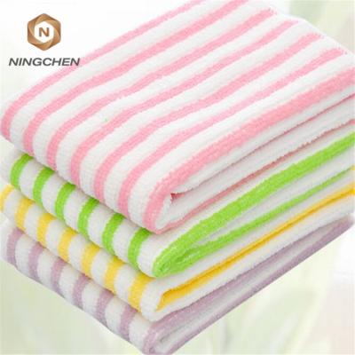 China Universal Compressed Kitchen Dish Towel 100% Polyester Scratch Cleaning Cloth Assorted Small Scratch Cleaning Towel Set for sale